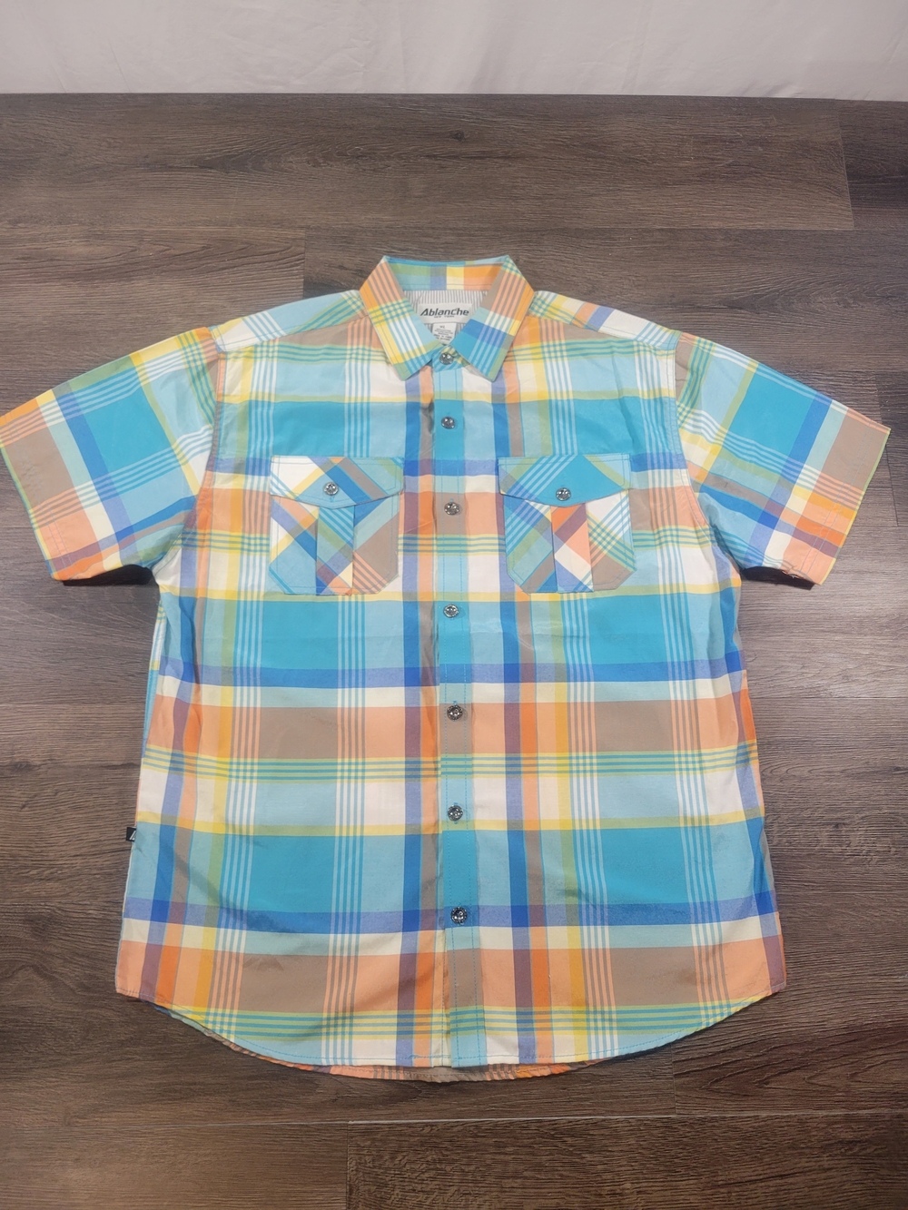Ablanche Newyork Men Size XL Short Sleeve Button Up Shirt Plaid Multicolor